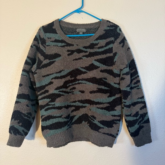Barefoot Dreams CozyChic Seaside Crew-Neck Pullover green Medium - Picture 1 of 3